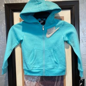 Nike toddler hoodie size 4T